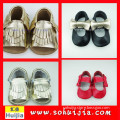 Alibaba China Wholesale beautiful color tassels and bow cow leather moccasins baby sandals